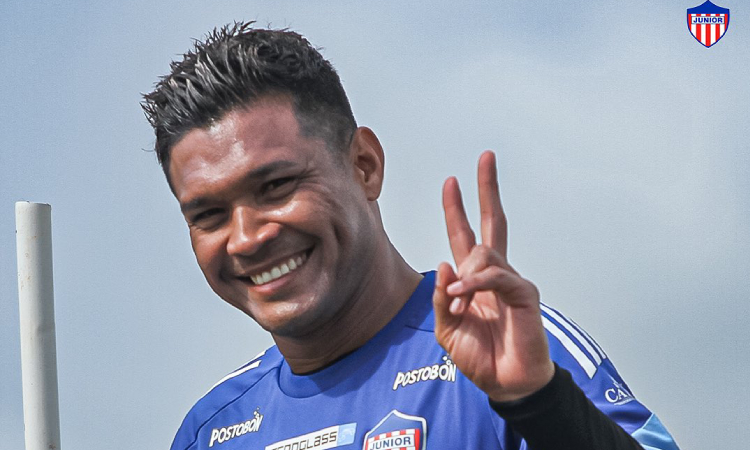 Junior: Teófilo Gutiérrez, denunciado por amenazas a prestamista