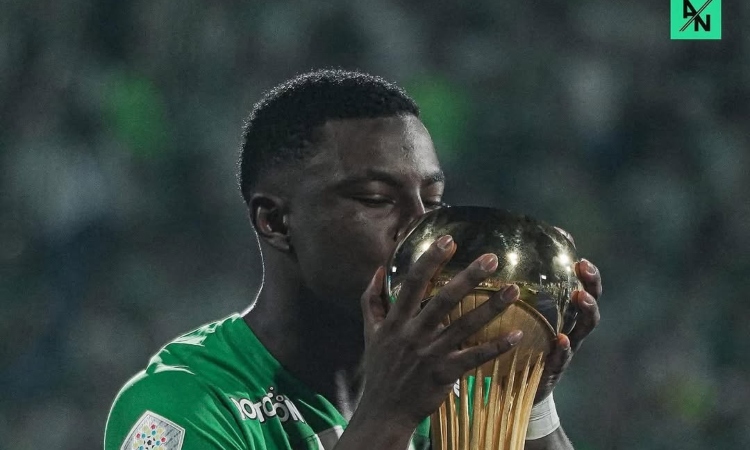 Marino Hinestroza cerca de dos grandes de Europa: Se puede ir de Nacional