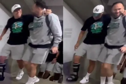 Matheus Uribe salió con una bota en su pierna derecha por lesión vs América