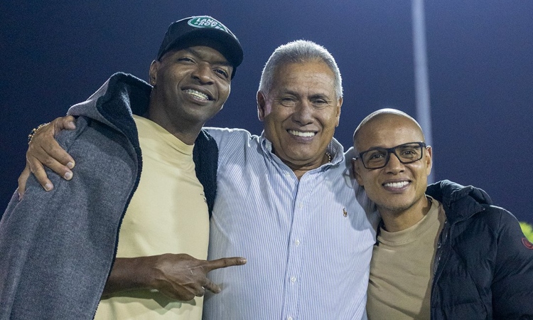 Reencuentro de ídolos ilusiona a Millonarios y muestra su grandeza