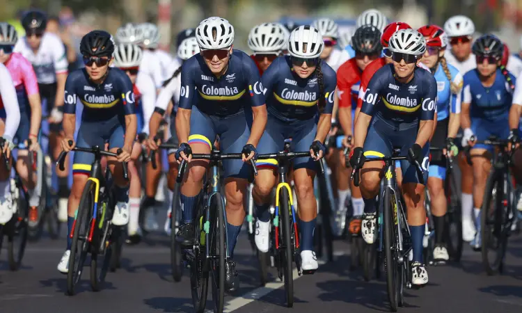 Selecciones Colombia de Ruta viajan a Francia para disputar el Tour de L’Avenir 2025