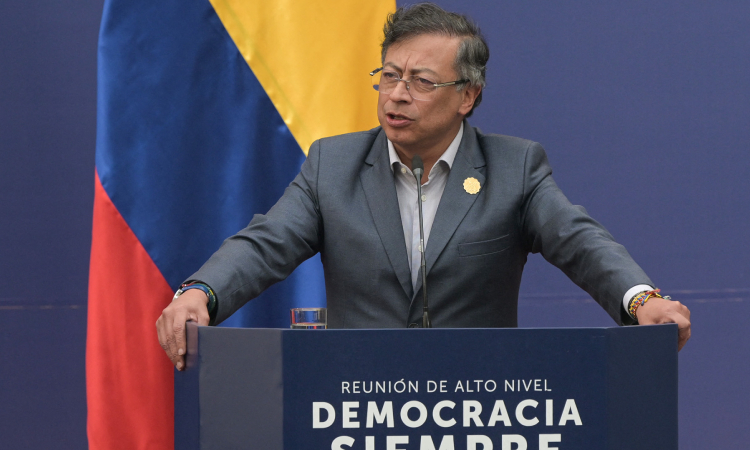 ¿De qué equipo del FPC es hincha Gustavo Petro?