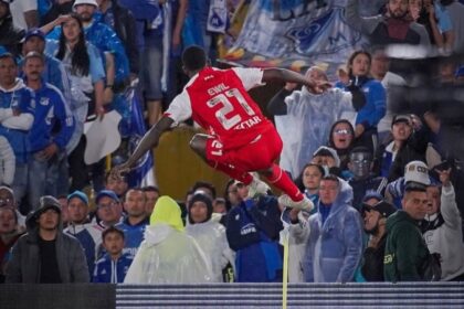 Ewil Murillo de Santa Fe resultó involucrado en la crisis de Millonarios