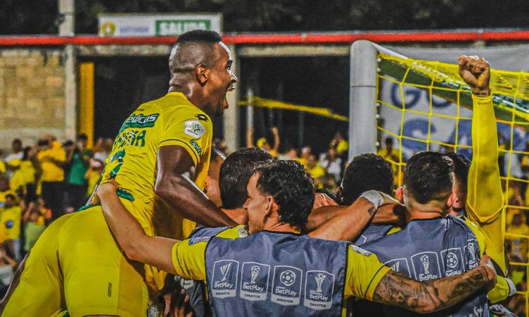 ¡Bucaramanga manda en la Liga! Venció al Tolima y se afianza como líder