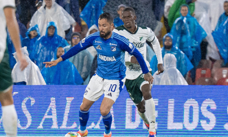 Carlos Antonio Vélez cuestiona la contratación de Bruno Sávio