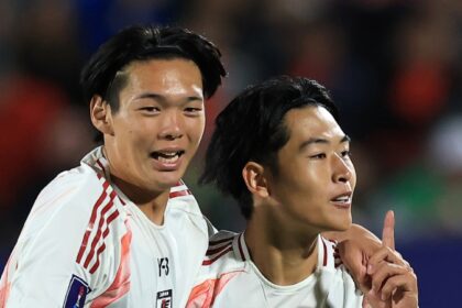 Japón-celebra-gol-ante-Chile