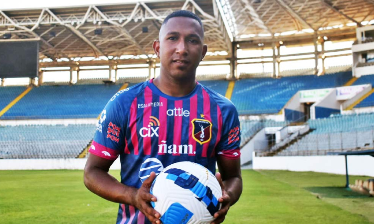 Luis-Guerra