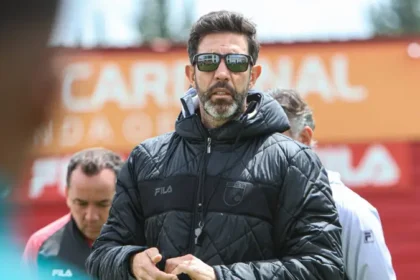 Eduardo Méndez desmiente que Bava se vaya a ir a Cerro Porteño
