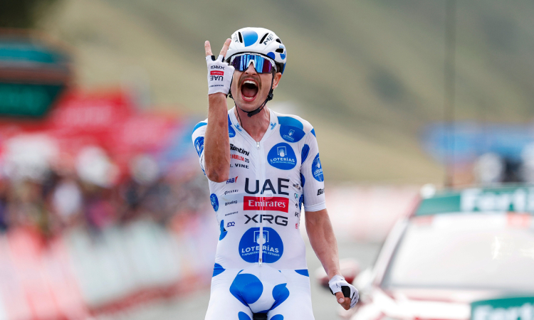 Jay Vine gana etapa de la Vuelta, Vingegaard toma el liderato