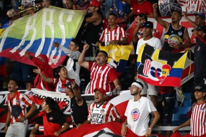 Hinchada-de-Junior