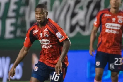 Medellín renovó el contrato de Halam Loboa