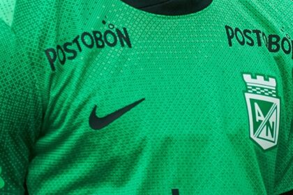 Camiseta-alternativa-Nacional