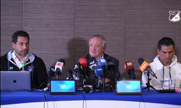 Ricardo Pérez se quita responsabilidad por los malos fichajes