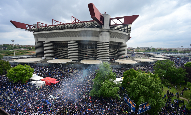 San Siro será demolido tras aprobación de venta a Inter y AC Milan