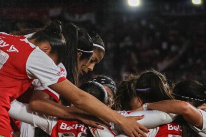¡Santa Fe rugió en El Campín! Victoria 1-0 sobre Cali en la final ida de la Liga Femenina