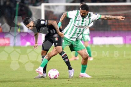 DT de Atlético Nacional justificó la expulsión de Edwin Cardona