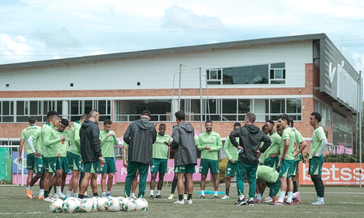 Diego-Arias-entrenamiento-Nacional