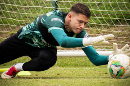 Fichó por el Deportivo Cali siguiendo el deseo de su familia