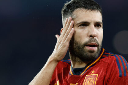 Jordi Alba confirmó su retiro del fútbol profesional