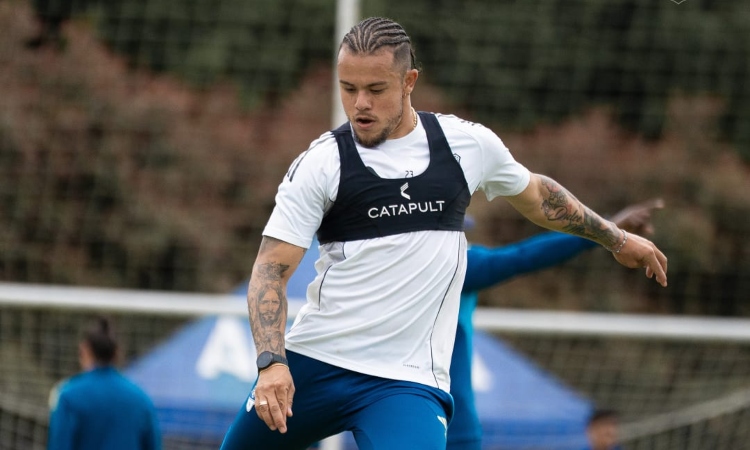 Leo-Castro-entrenamiento-Millonarios