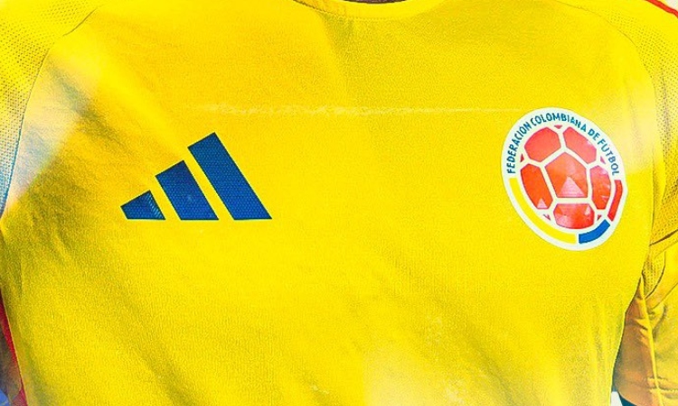 Camiseta-Selección-Colombia