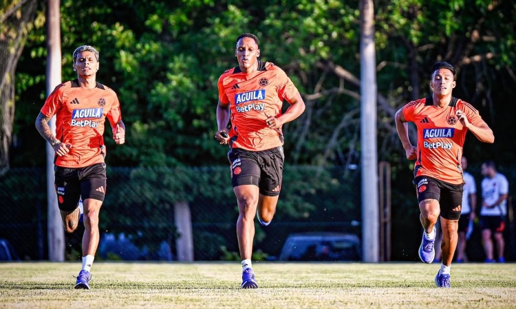 Yerry-Mina-entrenamiento-Selección-Colombia