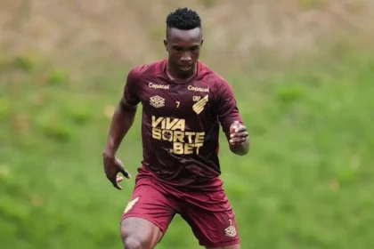 kevin-velasco-jugador-de-athletico-paranaense