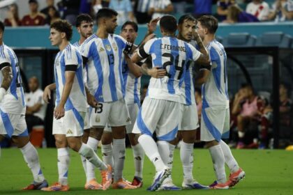 Creadora de contenido afirmó que un futbolista le escribió