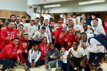 Fortaleza renueva dos figuras que sonaban para equipos grandes