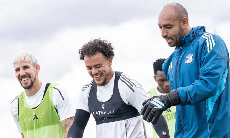 santiago-giordana-leonardo-castro-y-diego-novoa-de-millonarios