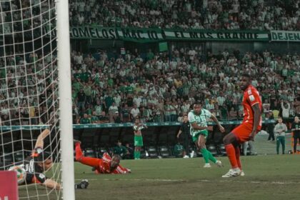 Hinchas de Atlético Nacional atacaron a los del América de Cali