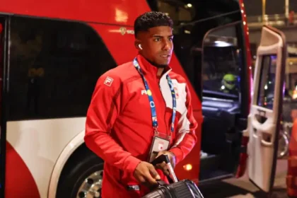 harold-santiago-mosquera-jugador-de-santa-fe