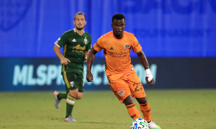 Carlos-Darwin-Quintero