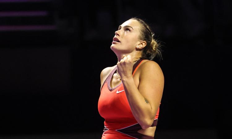 Rybakina y Sabalenka jugarán la final del Masters WTA 2025