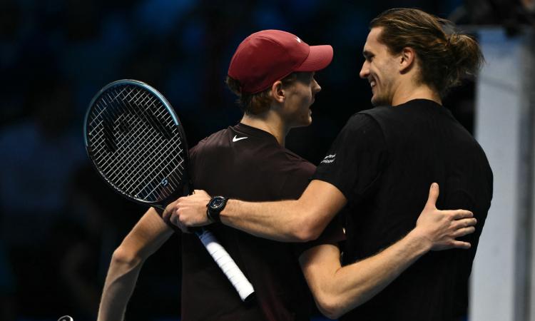 Sinner clasificó a semifinales del Torneo de Maestros 2025