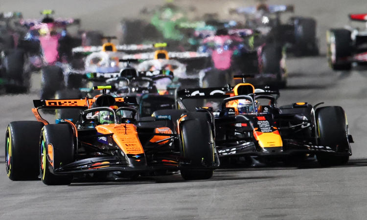 Verstappen McLaren Vegas