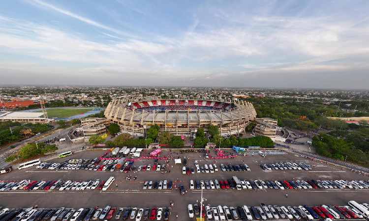 El 'Cantante del Gol' quiere una ley radical en los estadios