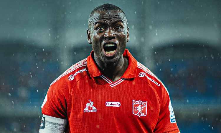 Adrián Ramos influyó en uno de los mejores fichajes de América