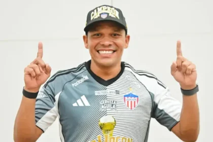 carlos-bacca-del-junior