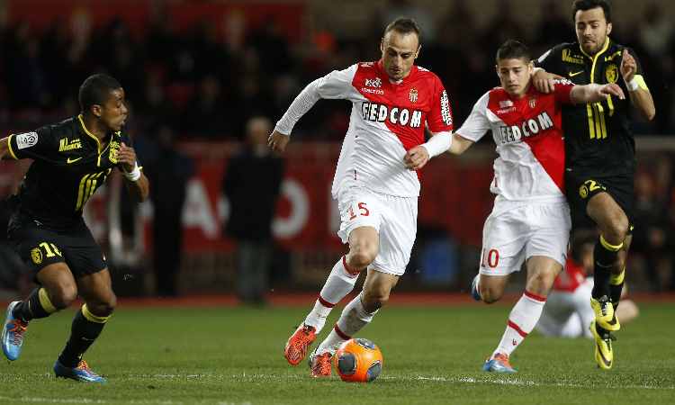 Berbatov eligió a James Rodríguez como el mejor diez