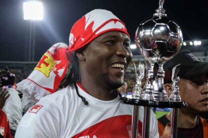 Rodallega títulos Santa Fe