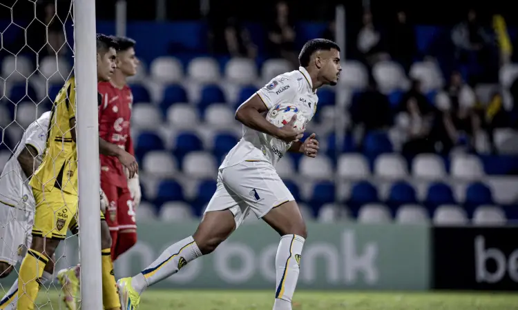 marcelo-perez-no-va-al-america