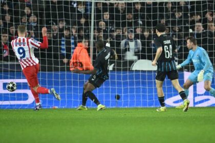 Atlético e Inter no ganaron en la ida del playoff de Champions