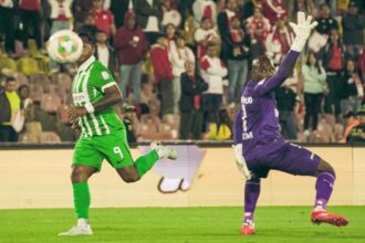 Atlético Nacional venció a Santa Fe en Bogotá gracias a Morelos