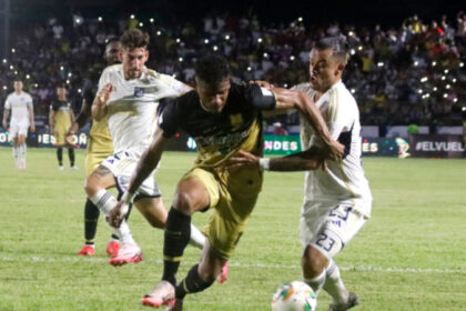 Millonarios y Águilas Doradas