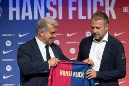 Laporta dimite como presidente del FC Barcelona
