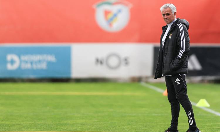 Mourinho desmiente rumores sobre un regreso al Real Madrid