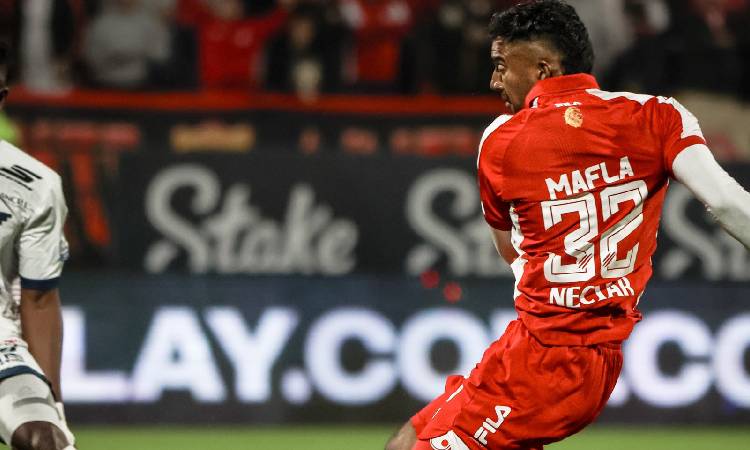 Santa Fe rescató un empate ante Fortaleza en el estadio de Techo