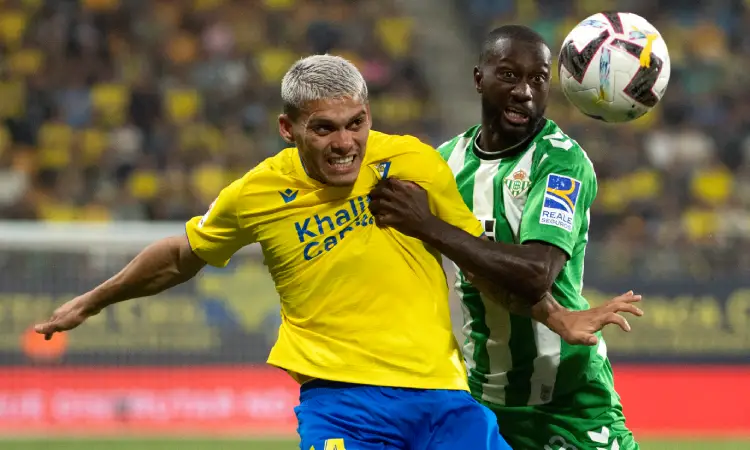 santa-fe-se-interesa-en-brian-ocampo