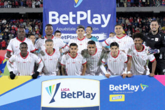 América